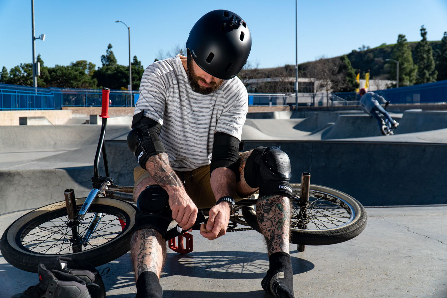 Juego de rodilleras, coderas y muñequeras